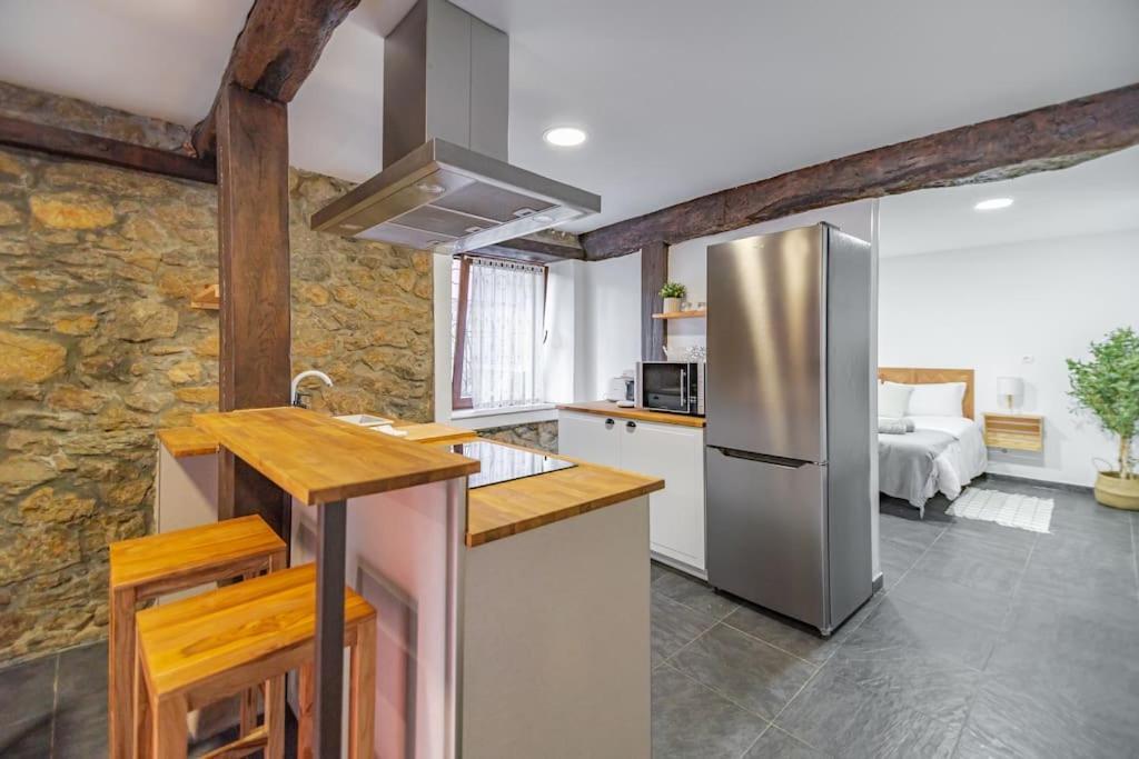 Apartamento Precioso Piso Estilo Rustico A 10 Min De Santander Camargo Exterior foto
