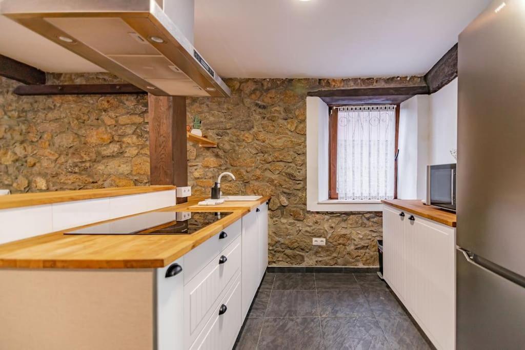 Apartamento Precioso Piso Estilo Rustico A 10 Min De Santander Camargo Exterior foto