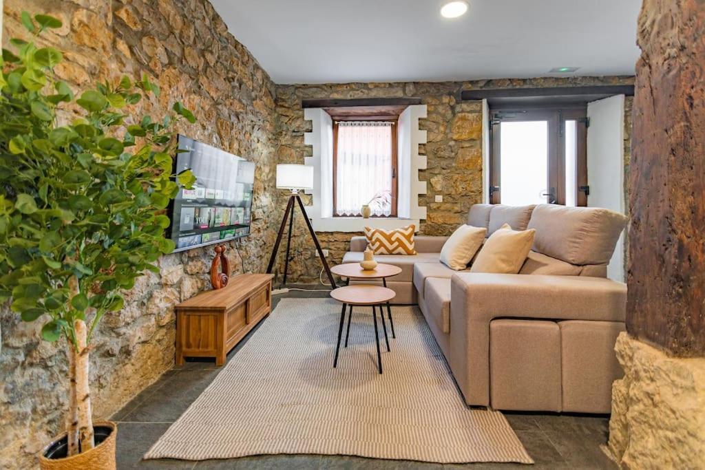 Apartamento Precioso Piso Estilo Rustico A 10 Min De Santander Camargo Exterior foto